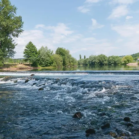 Stunning In Otok Dalmatinski Prázdninový dům Obrovac Sinjski
